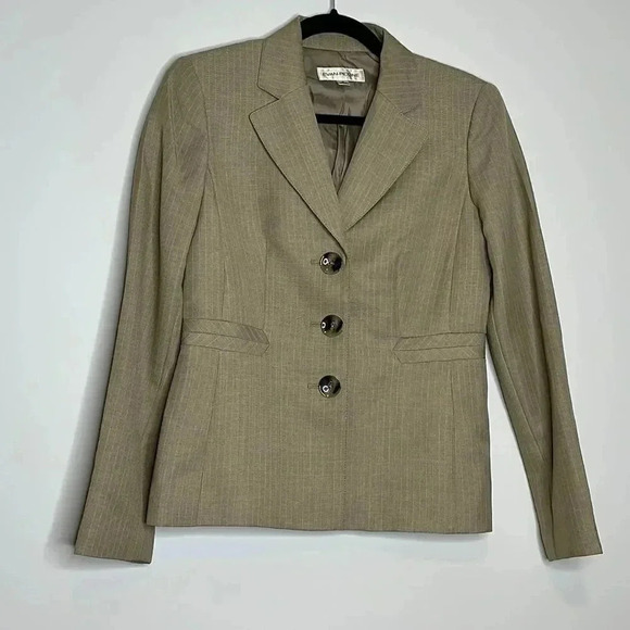 Evan Picone Tan Blazer - Picture 1 of 7